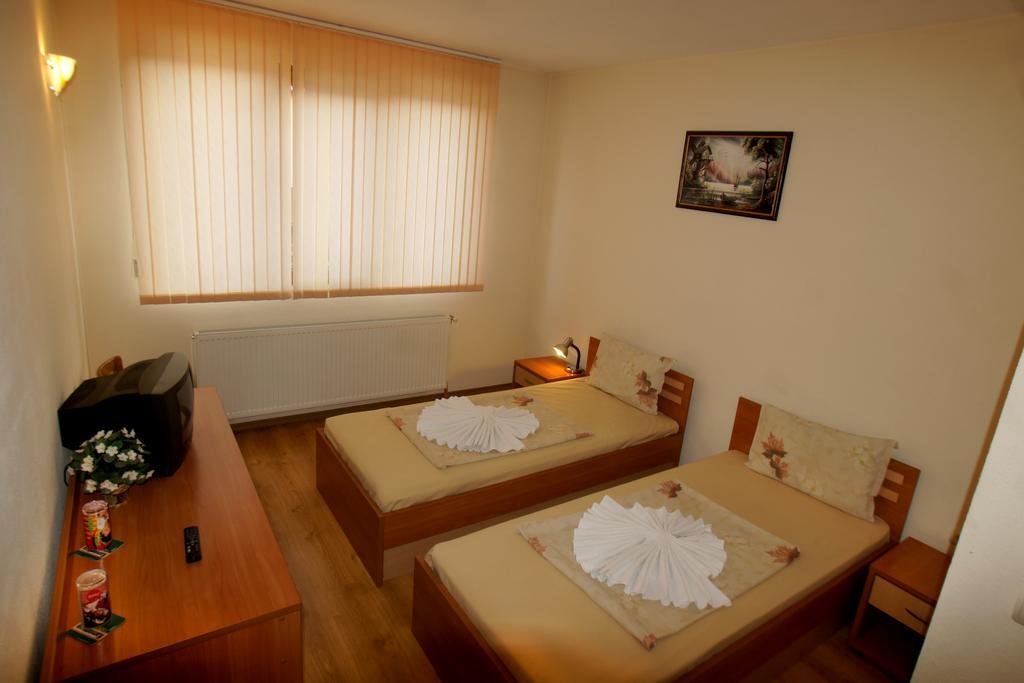 Family Hotel St. Constantine And Helena Ivaylovgrad Rom bilde