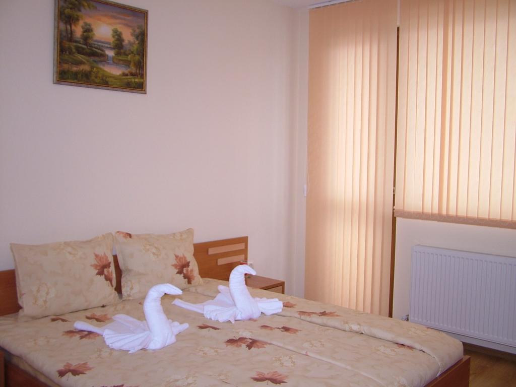 Family Hotel St. Constantine And Helena Ivaylovgrad Eksteriør bilde